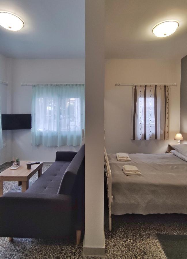 Garnet 3 Apartment Kalamata Ngoại thất bức ảnh