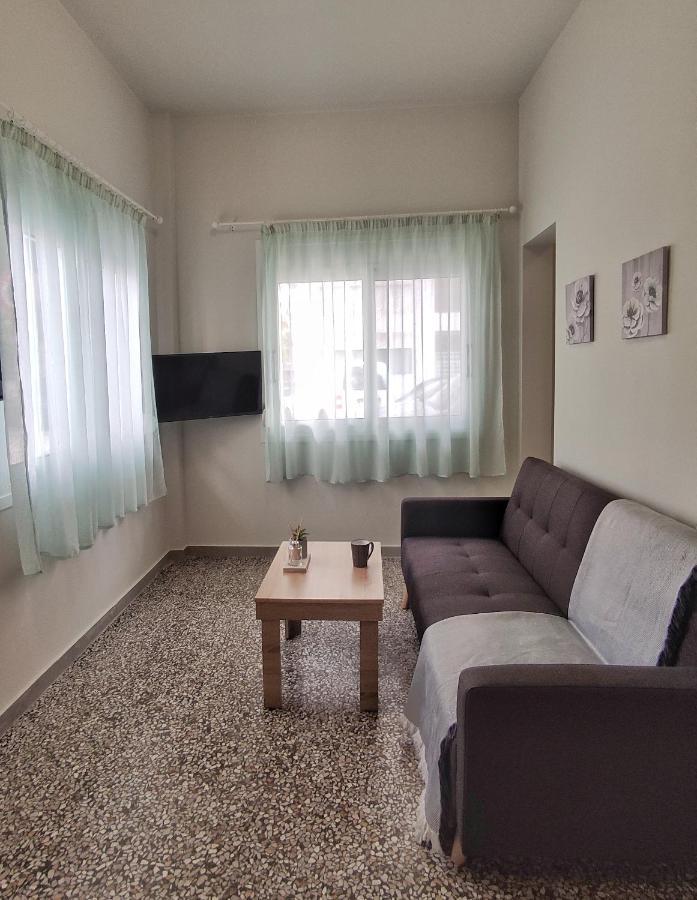 Garnet 3 Apartment Kalamata Ngoại thất bức ảnh